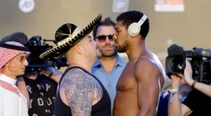 {{ otherArticle[0].article.title }}