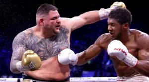 Еди Хърн готви мач с интересен съперник на Анди Руис