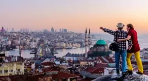 Коронавирусът съсипа туризма в Истанбул