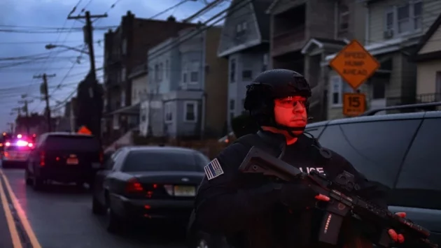 Убитите нападатели от Ню Джърси вероятно са искали да атакуват еврейски магазин