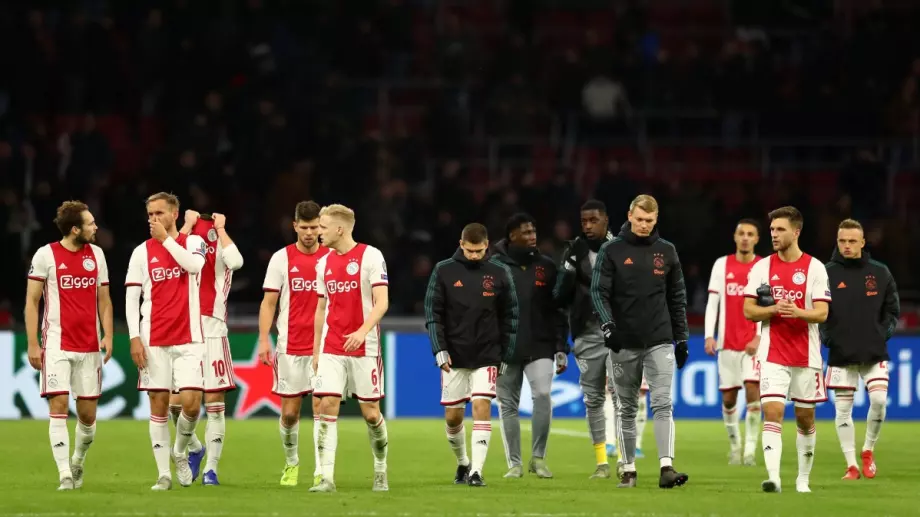 Решено: Футбол в нидерландската Ередивизие през този сезон няма да има