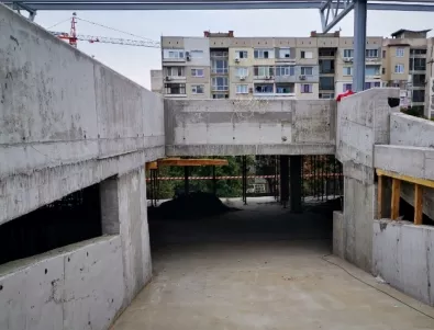 Спряха проектите за общинските многоетажни паркинги в Пловдив