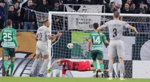 {{ otherArticle[0].article.title }}