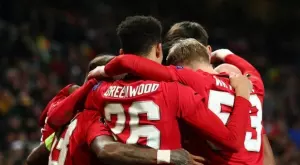 Манчестър Юнайтед се огледа и в Наполи в търсене на заместник на Погба