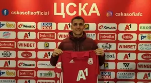 {{ otherArticle[0].article.title }}