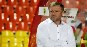 Пътят е чист: До два дни Лудогорец има нов треньор, фаворитът се раздели с отбора си