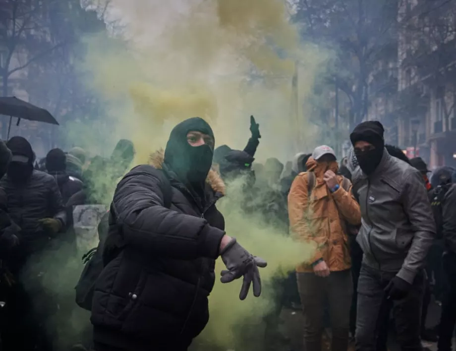 Продължават протестите във Франция 