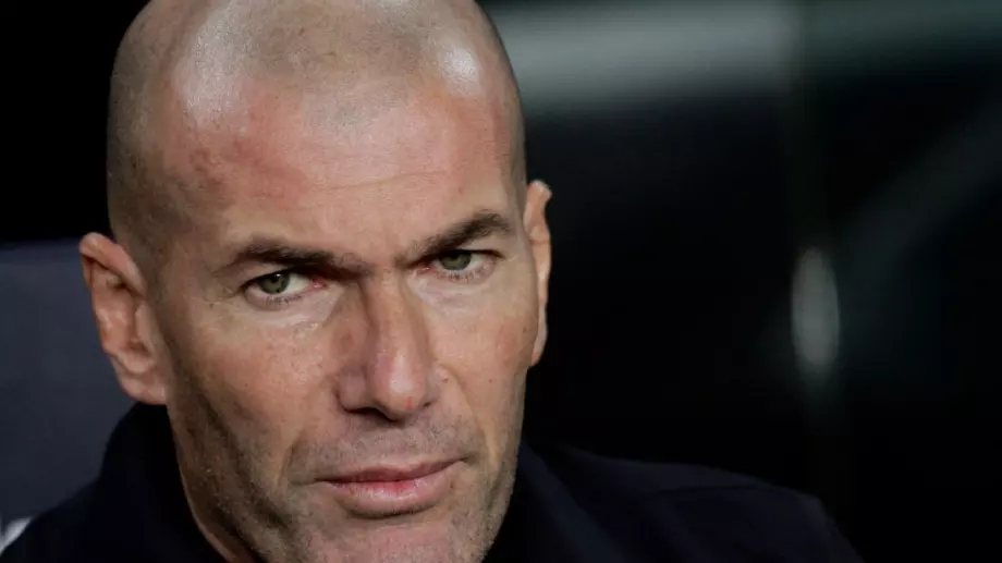Зидан отказа да потвърди дали ще остане в Реал Мадрид до края на договора си 