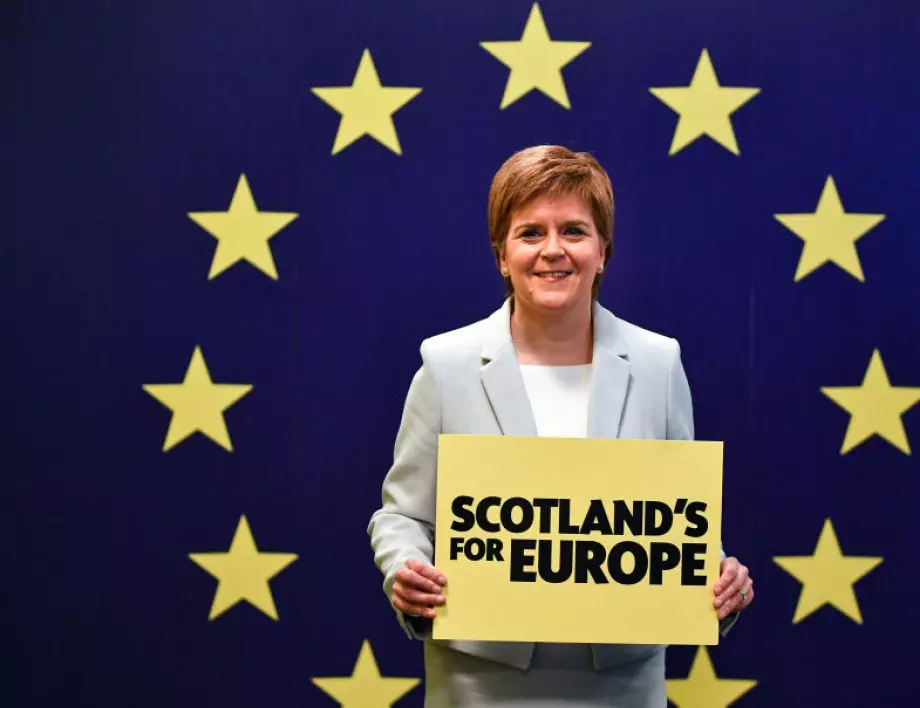 Стърджън: Нов референдум за независимост на Шотландия през 2021 г. 