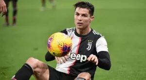 Потвърдено: Спортът в Италия остана без публика за месец