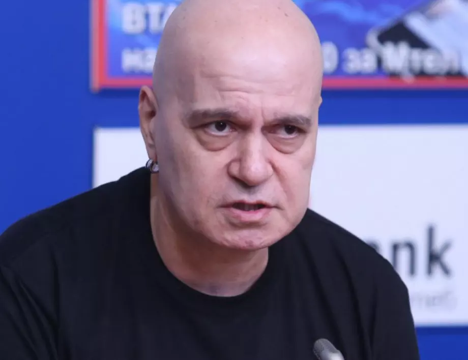 Анализ: Ще бъде ли удобен Слави Трифонов на "дълбоката държава" в България?