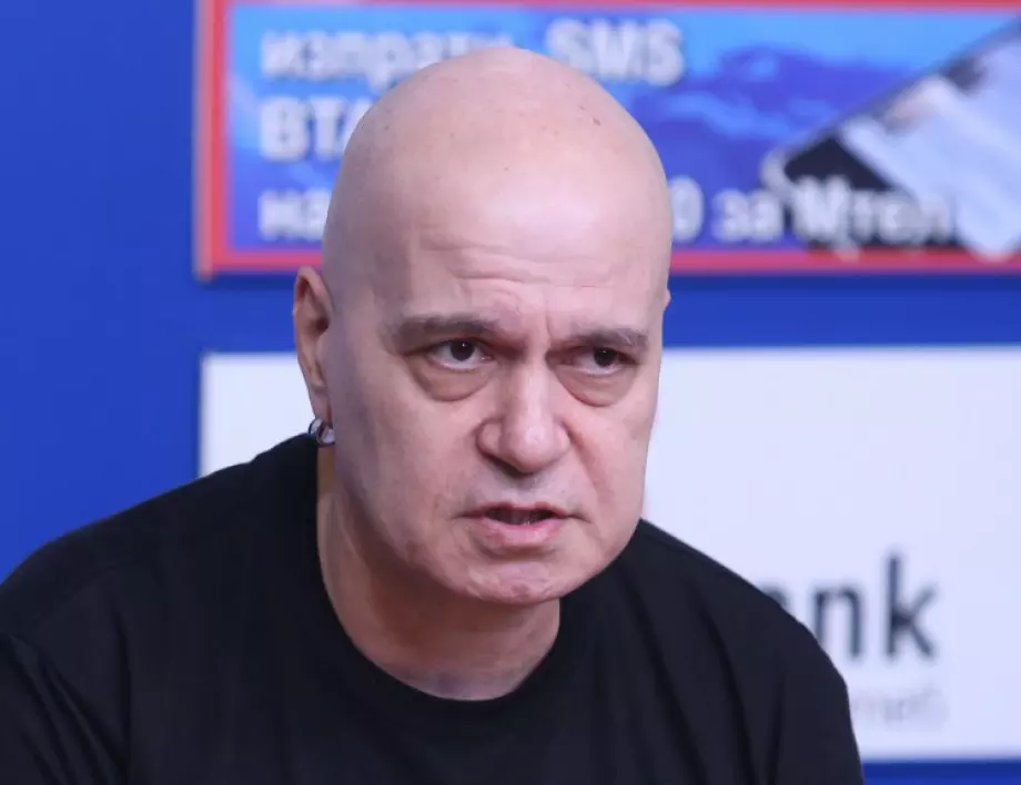 Алгафари: Слави Трифонов се е превърнал в отшелник