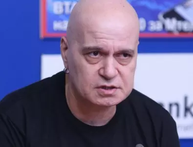 Слави Трифонов: Няма да предлагаме за гласуване проектокабинет след предателството срещу нас, ще подкрепим Радев за президент