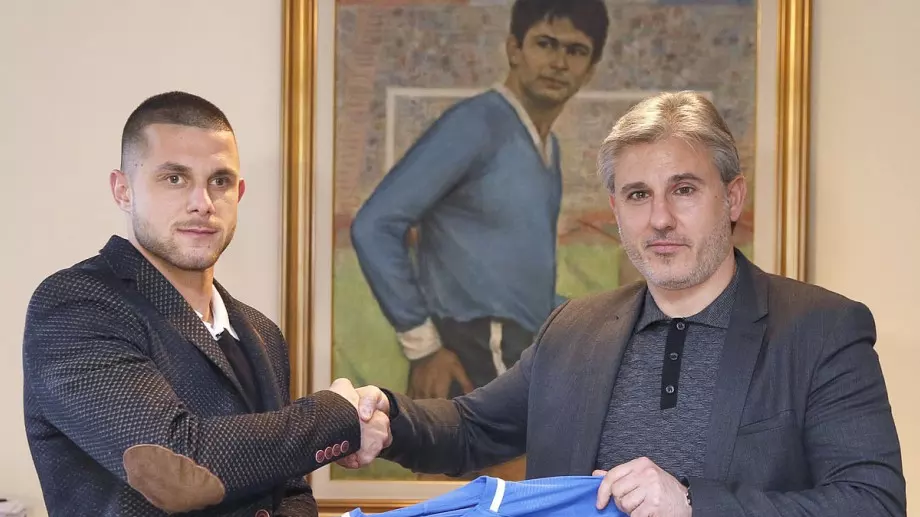 Левски с второ ново попълнение, "сините" подписаха с още един български играч