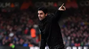 {{ otherArticle[0].article.title }}