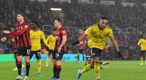 Артета не успя да дебютира с победа в Арсенал, Обамеянг отново герой