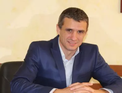 ВАС обезсили решението за правомощията на кмета на Ботевград 