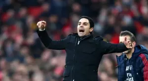 {{ otherArticle[0].article.title }}