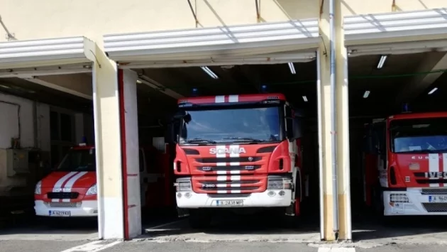 Пожар изпепели малък цех в Русе 