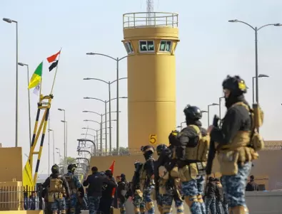 САЩ заплашиха Ирак, че са готови да затворят посолството си в Багдад 