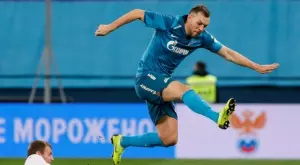 Извадиха Дзюба от националния отбор, след като изтече интимно негово видео