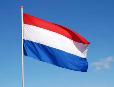 Нидерландия въведе комендантски час 