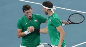 Алекс Лазаров: Федерацията ни плати връщането от Австралия, ще възстанови парите и за заминаването