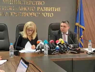Регионалният министър: Борисов разпореди всички общини, които искат да няма винетка, да поддържат съответните пътища