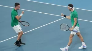 {{ otherArticle[0].article.title }}