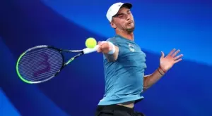 {{ otherArticle[0].article.title }}