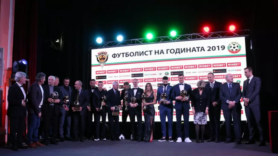 Член на топ 3 на "Футболист на годината" в България поднови договора си с клуба