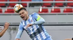 УЕФА изхвърли Слован и Божиков от Шампионска лига