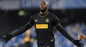 {{ otherArticle[0].article.title }}