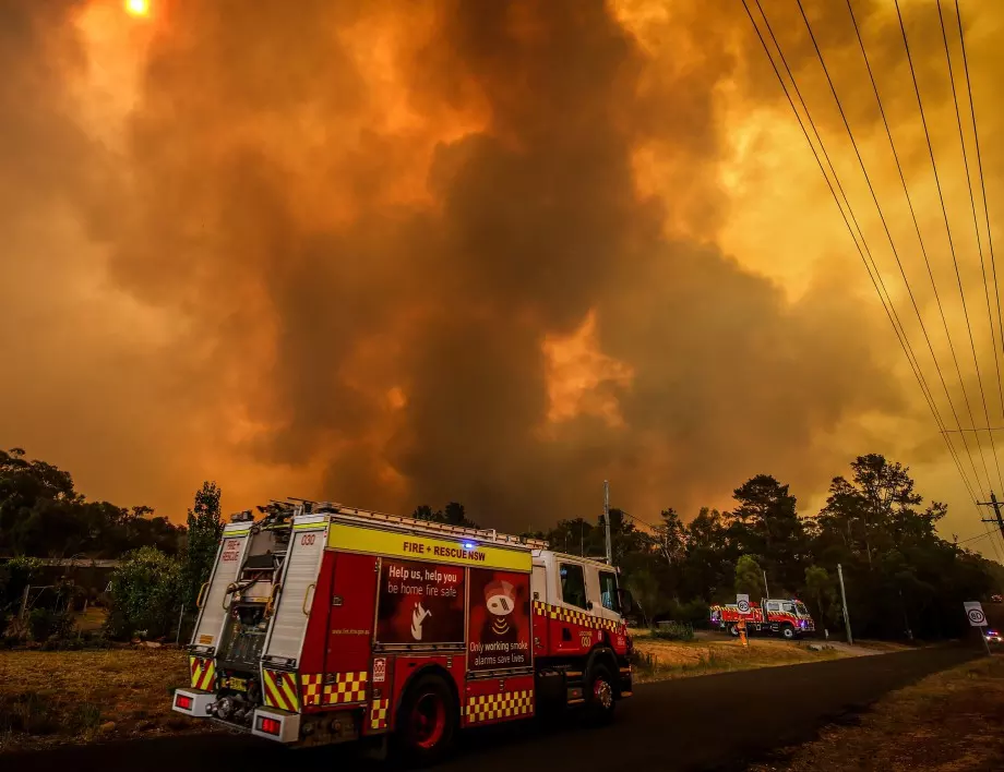 Австралия затваря няколко посолства заради пожарите 