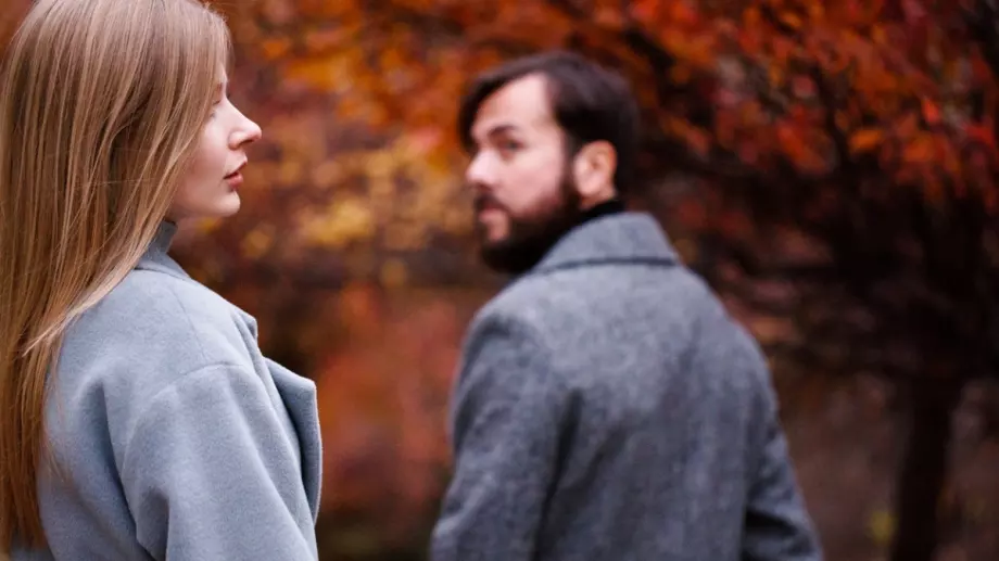 Защо се провалят връзките ти според зодията