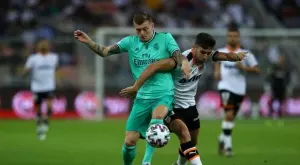 Реал Мадрид обезличи Валенсия и е на финал за Суперкупата на Испания