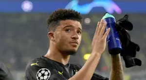 {{ otherArticle[0].article.title }}