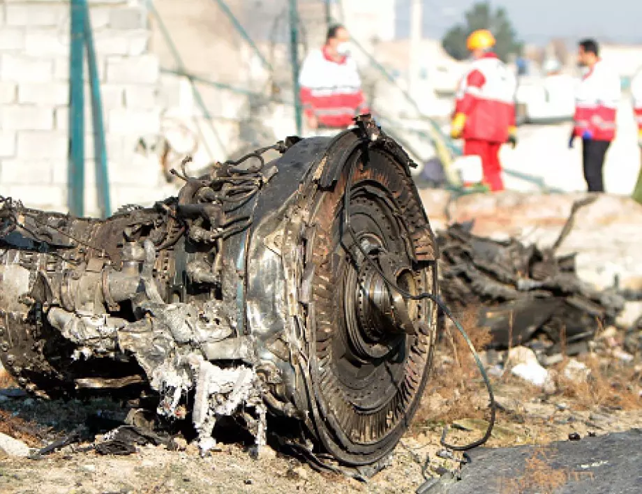 Канадска делегация отива в Техеран да разследва катастрофата на Боинг 737 