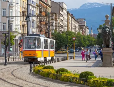 Коронавирус: Обезщетение за стикери за синя и зелена зона в София - да, за карти за градския транспорт - не