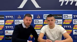 Още един юноша подписа договор с Левски
