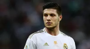 Реал Мадрид ще пробва да използва Лука Йович, за да привлече Холанд