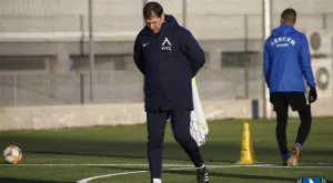 {{ otherArticle[0].article.title }}