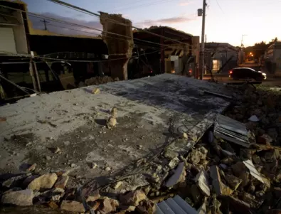 Спасиха жена, прекарала 19 часа под руините на дома си в Турция