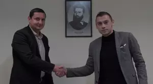 Ботев (Пд) задържа своя капитан с нов договор