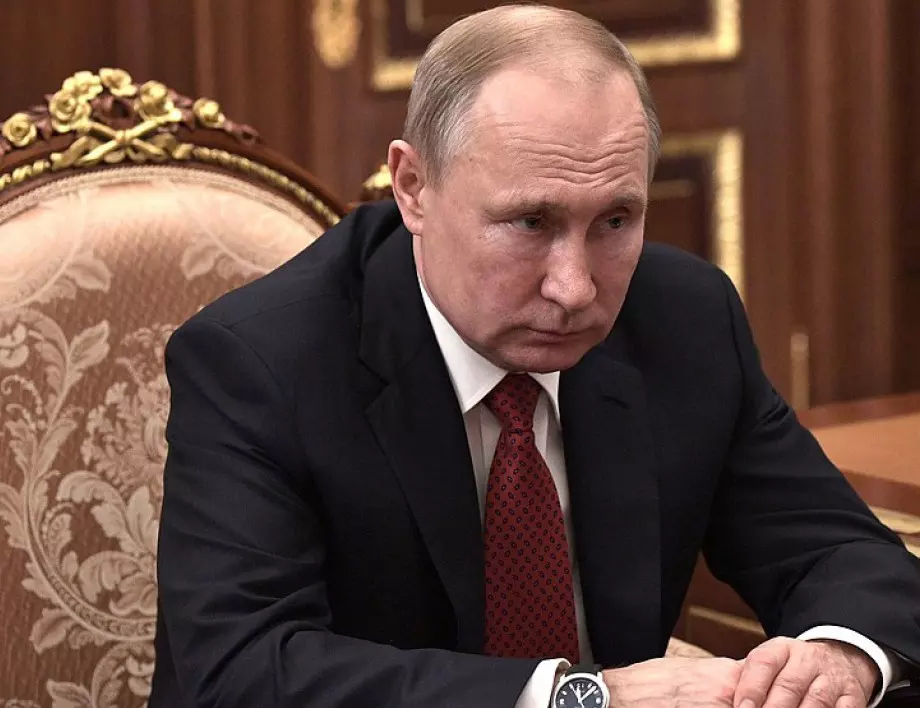 Нов закон дава право на Путин да бъде президент още два мандата 