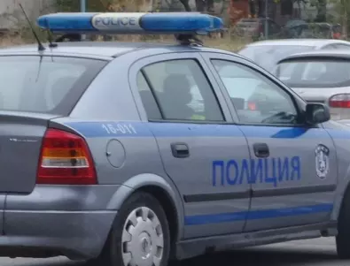 Полицията издирва отвлечено момиче в Димитровград 