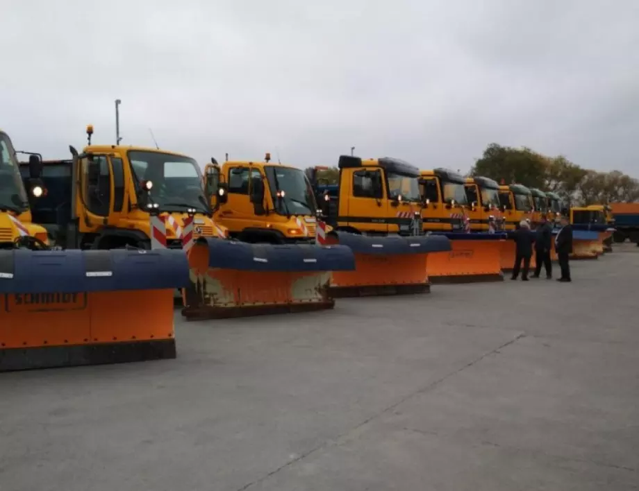 40 машини ще се грижат за зимното почистване в Стара Загора