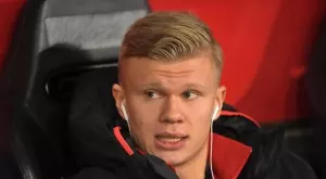 Нищожна откупна клауза в договора на Холанд може да ограничи сериозно престоя му в Дортмунд