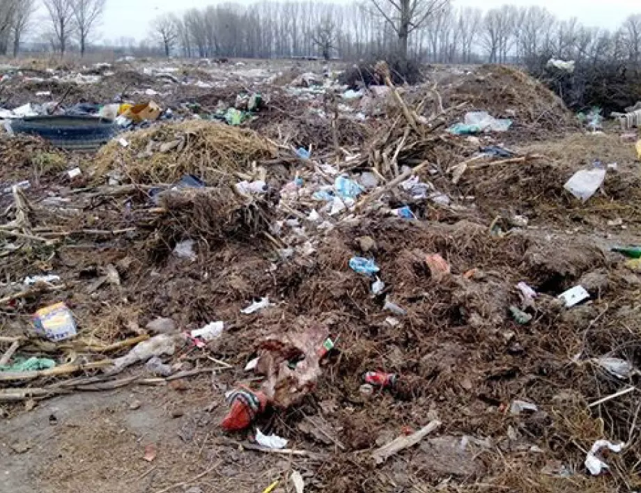 Проверяват 50 тона отпадъци във Враца
