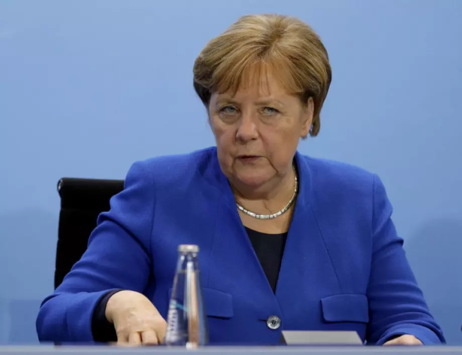  „Билд“: Германското външно министерство с позиция, противоположна на тази на Меркел 